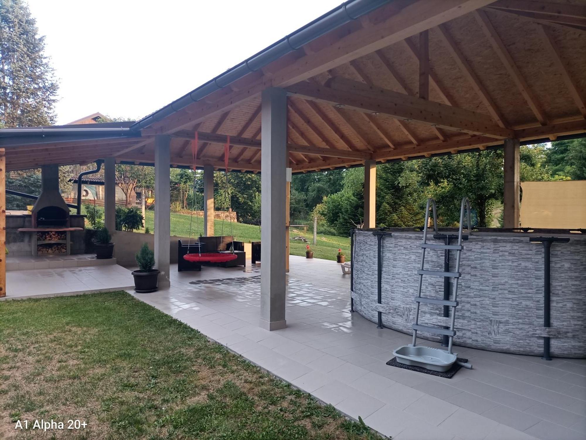 Ferienwohnung Kuca Za Odmor Braco Donji Zvecaj Exterior foto